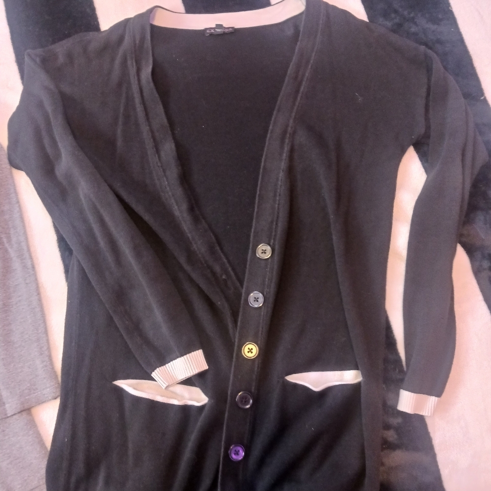 Sweater Bundle - Picture 2 of 4